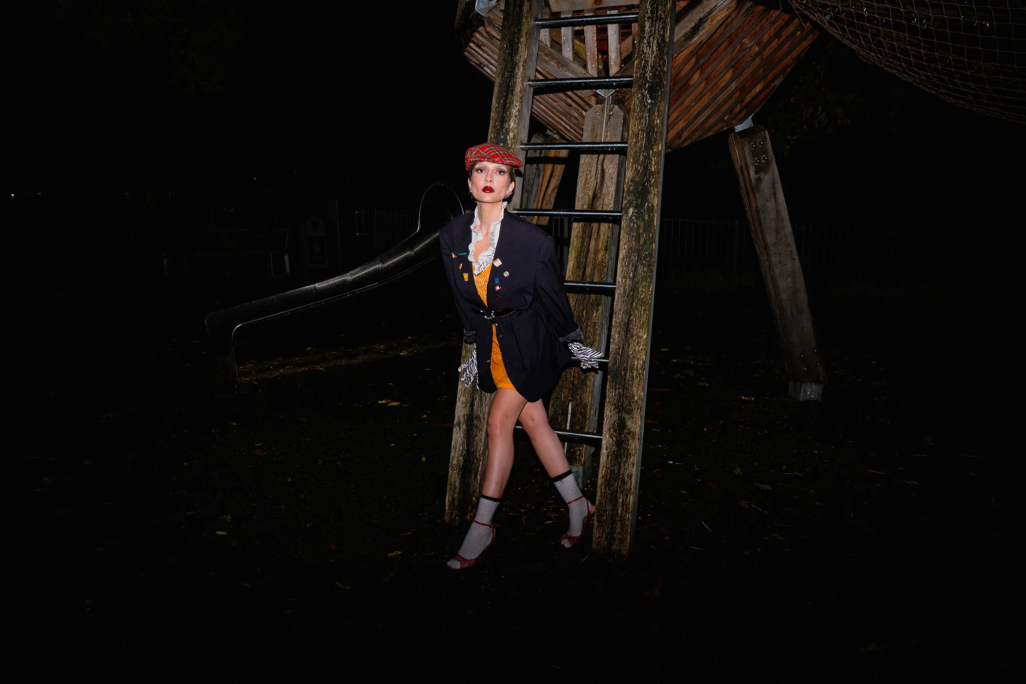 High Fashion, figure 6 of 22